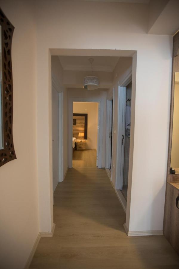 Black Rose Aparthotel Kasustu Luaran gambar